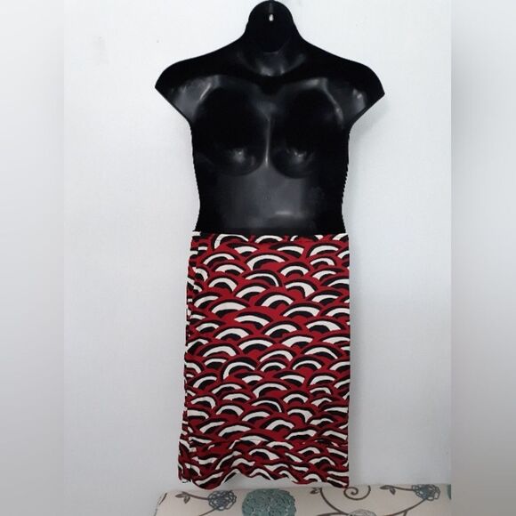 Rafael Red black and white skirt - Picture 3 of 3
